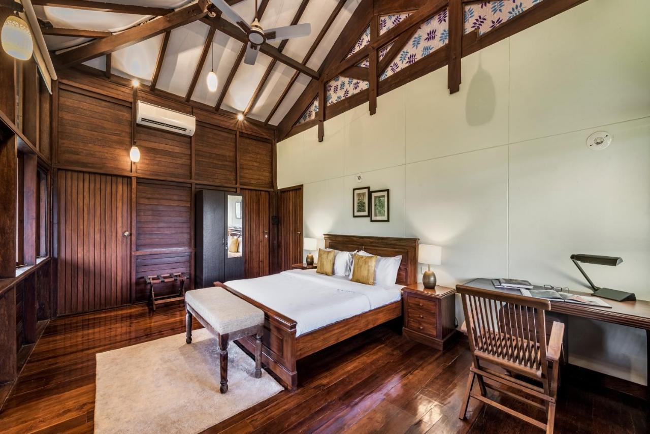 Saffronstays Boulevard Loghouse - A Wooden Chalet Amidst Nature Karli Exterior photo